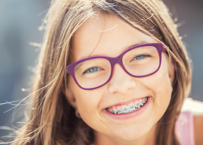 tips for cleaning teeth while wearing braces